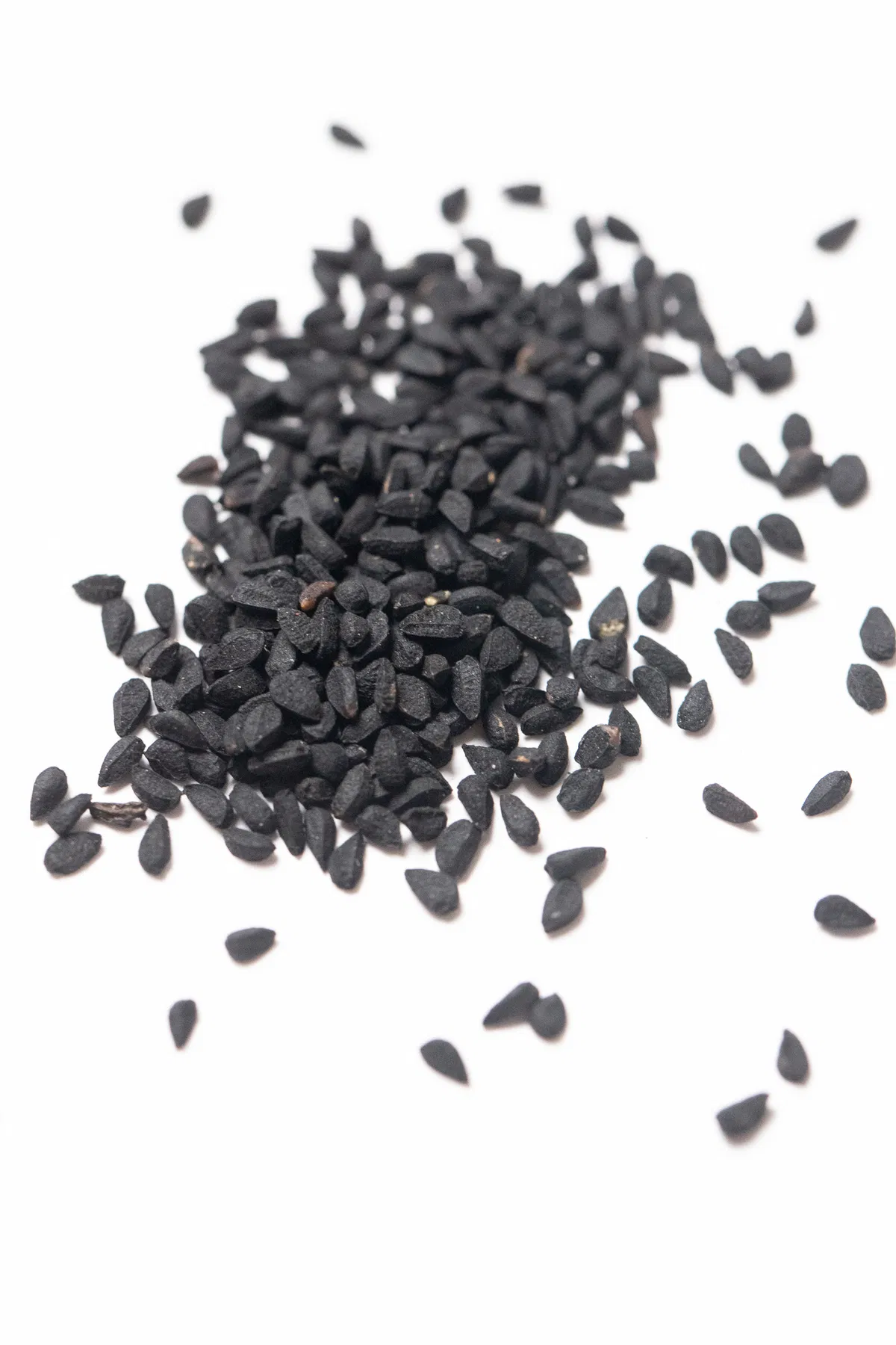 Black cumin (nigella) seeds