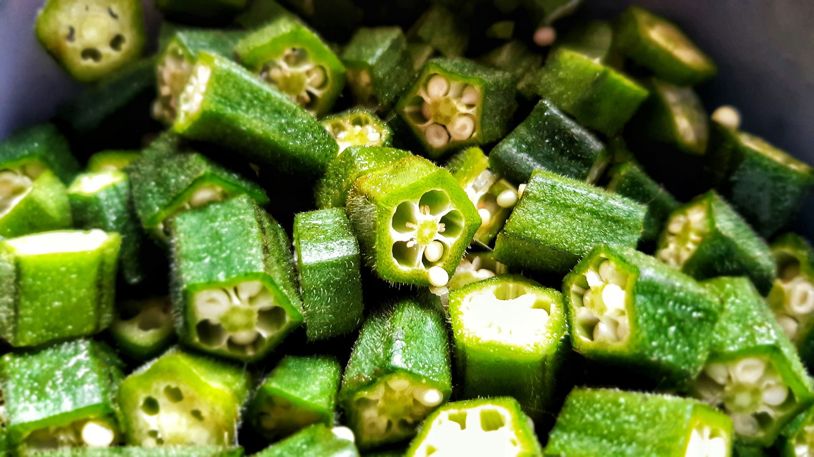 Okra chopped up